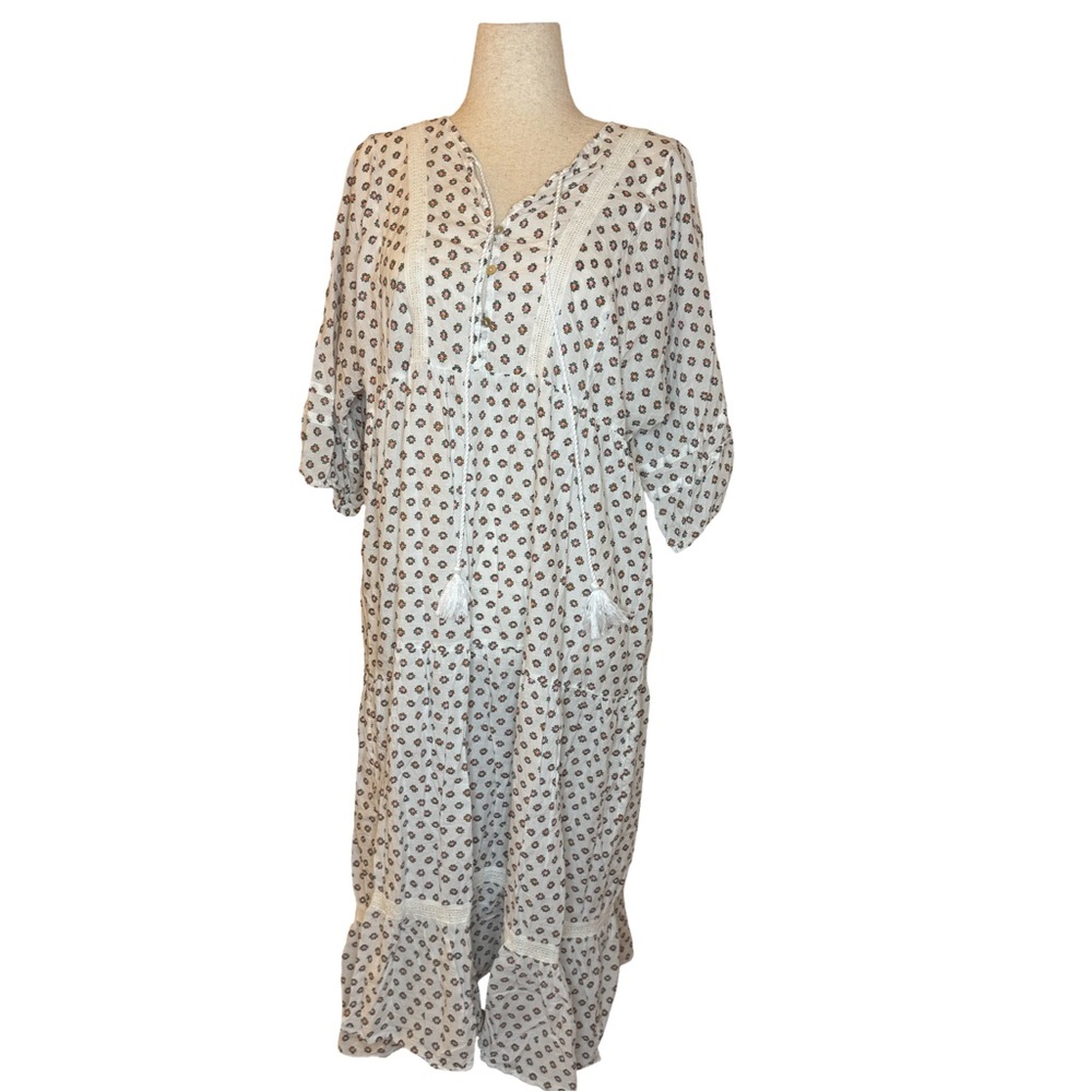 NWOT Elegant White and PINK Maxi Dress